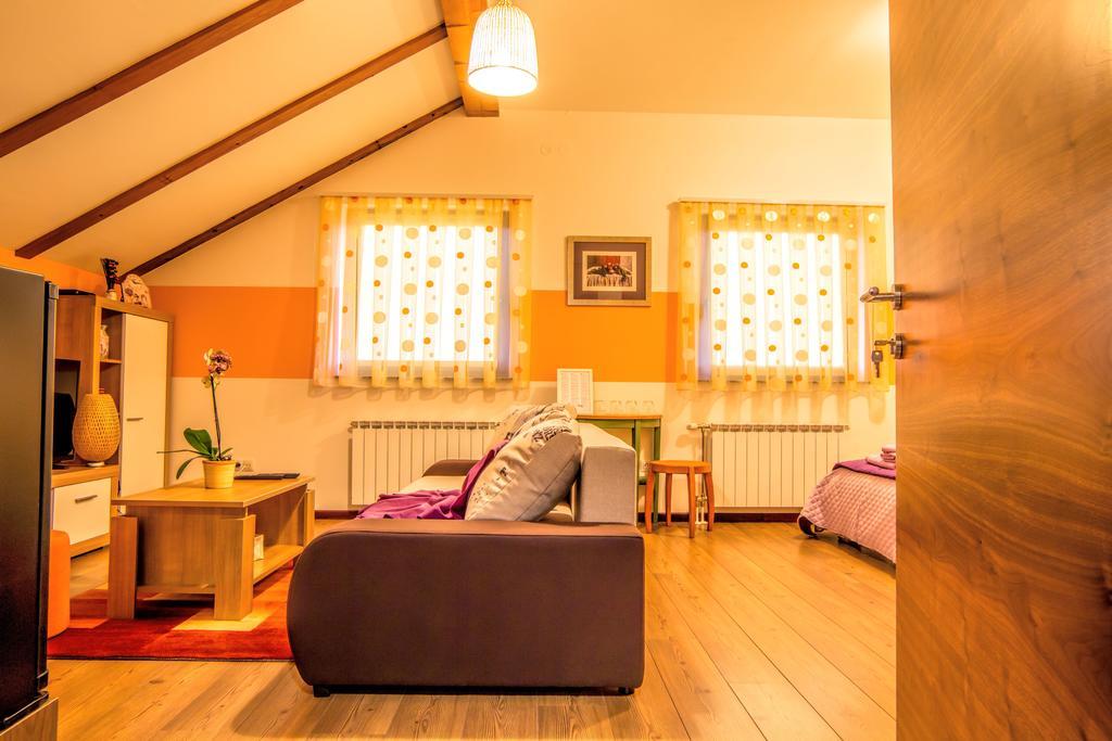 Guest House Nena Rastoke Slunj Exterior foto